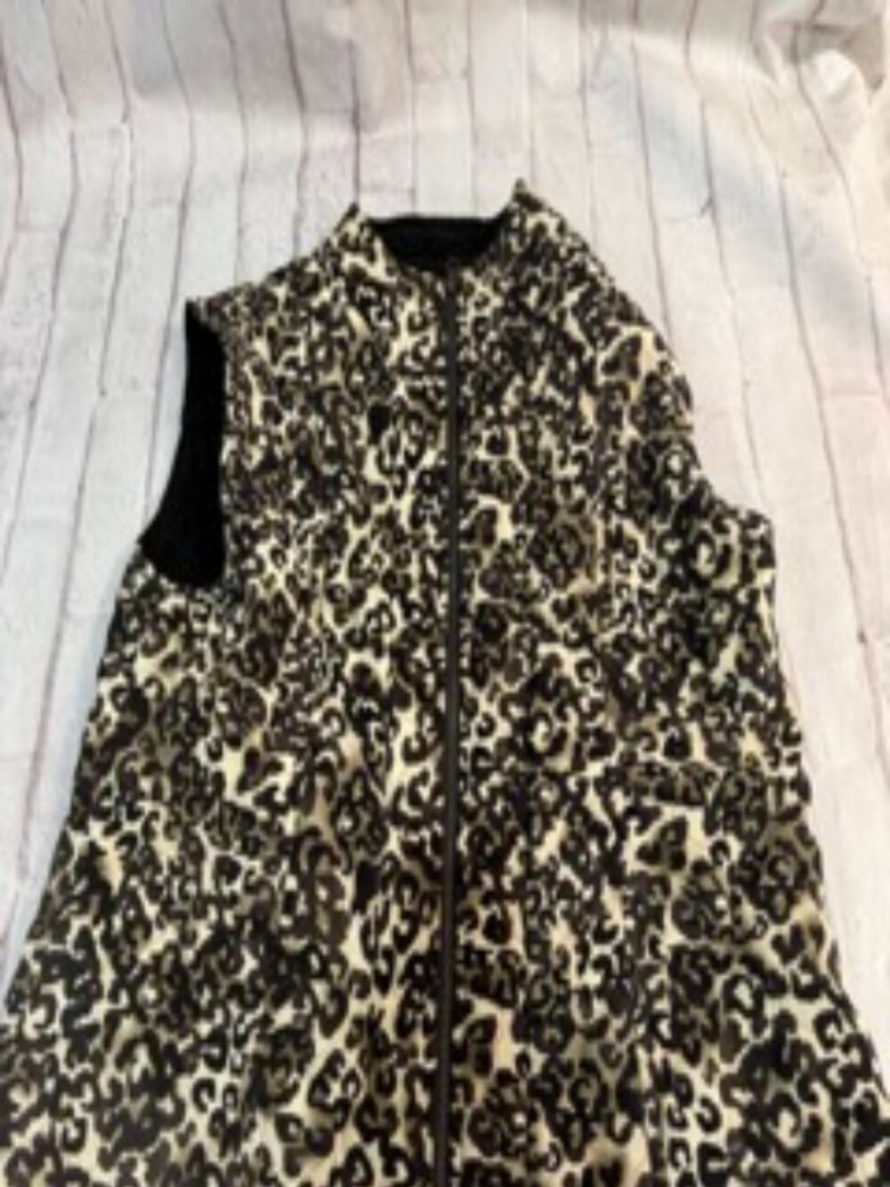Cheetah Print Vest No Size Listed